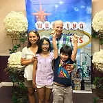 Bob And Jenny's