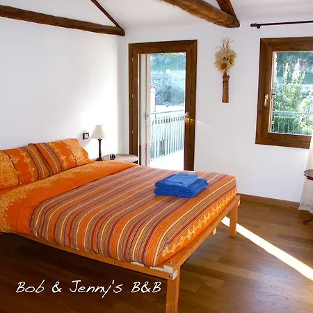 Bob And Jenny's Vicenza