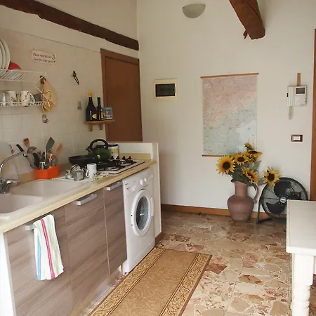 Bob And Jenny's Bed and breakfast